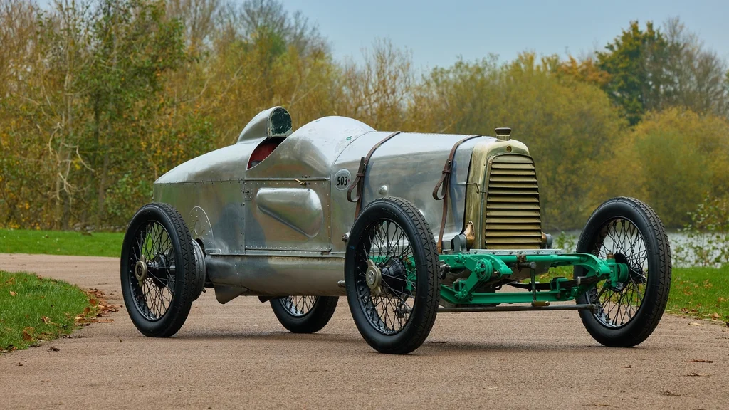 Predaj Stoletého Aston Martin Razor Blade