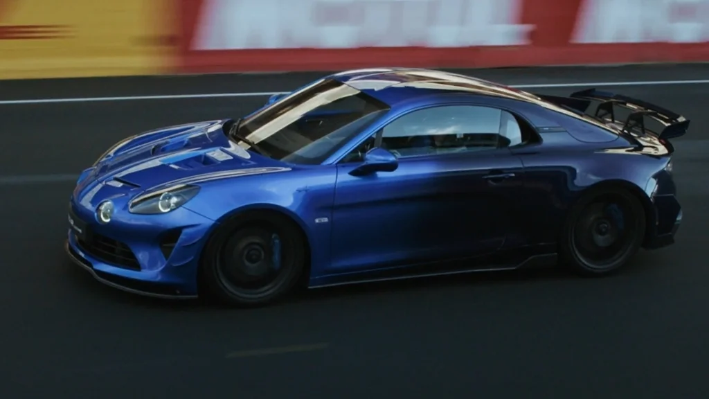 Alpine A110 R Ultime: Nowe osiągi na torze