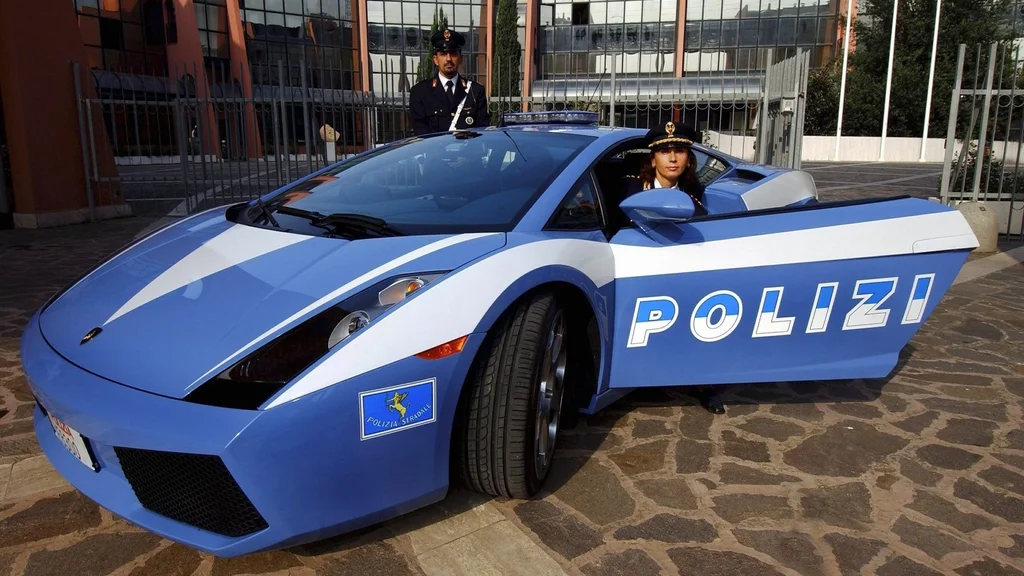 Lamborghini i włoska policja – 20 lat współpracy