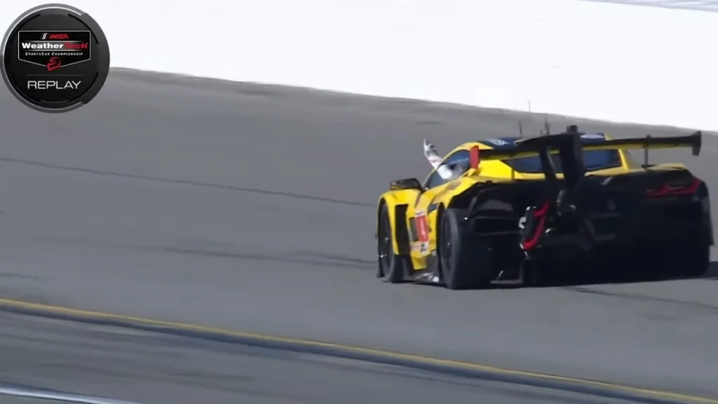 Nezvyčajný incident na 24h Daytona