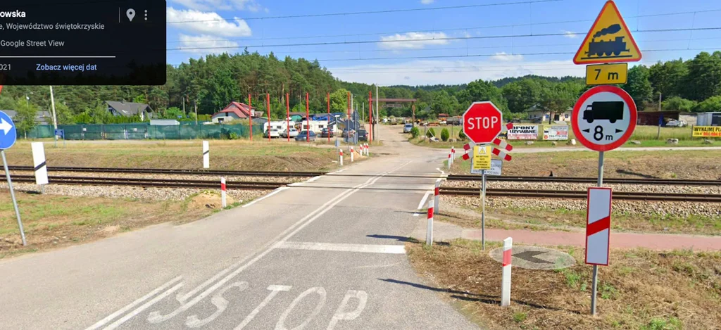 Zderzenie z pociągiem - absurdalna sytuacja na drodze