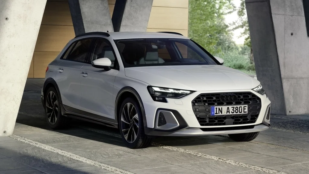 Nowy plug-in hybrid Audi A3 allstreet w Czechach