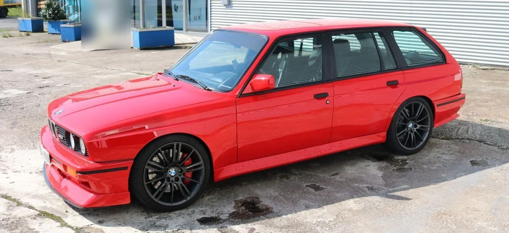 Niezwykłe BMW E30 M3 Touring na sprzedaż