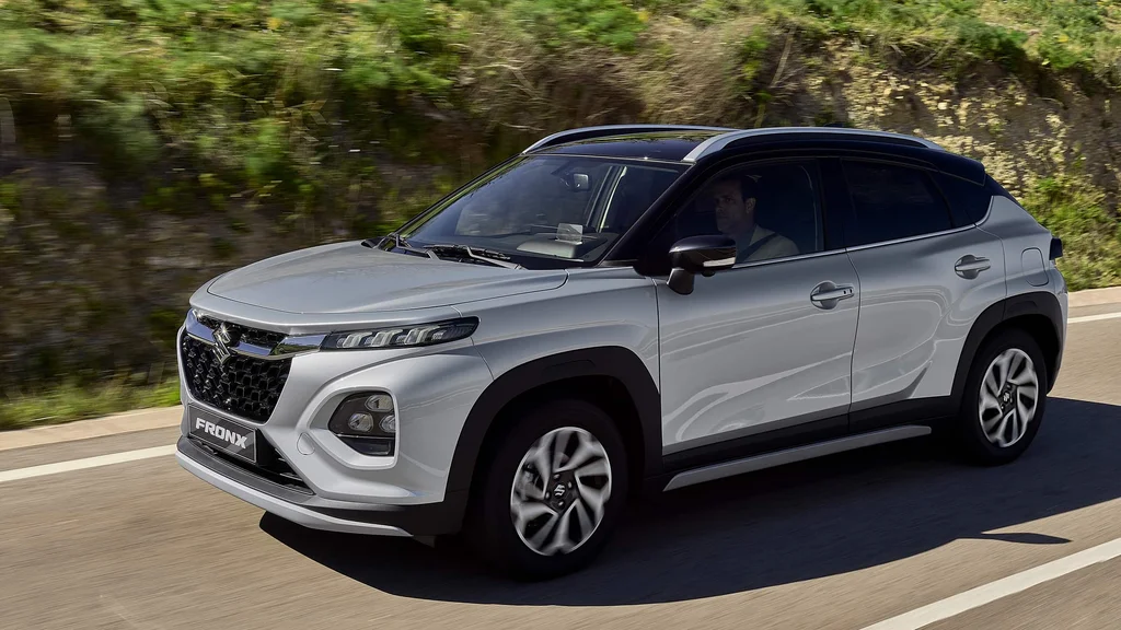 Suzuki uvádí Fronx, indický crossover v Japonsku